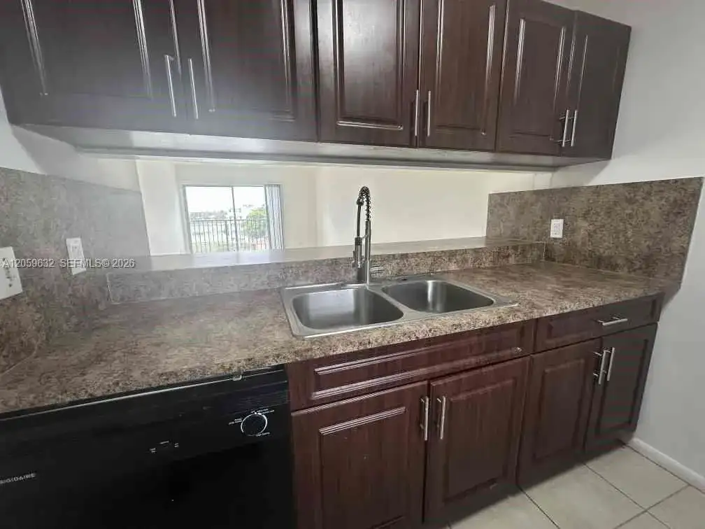 8620 N Sherman Cir # 503, Miramar FL 33025 photo 3