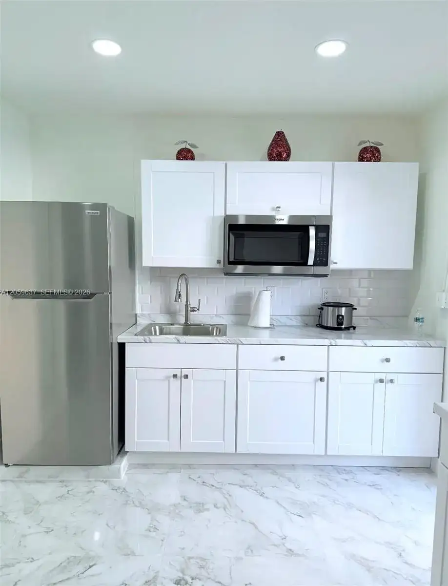 3366 72nd Ave NE, Naples FL 34120 photo 2