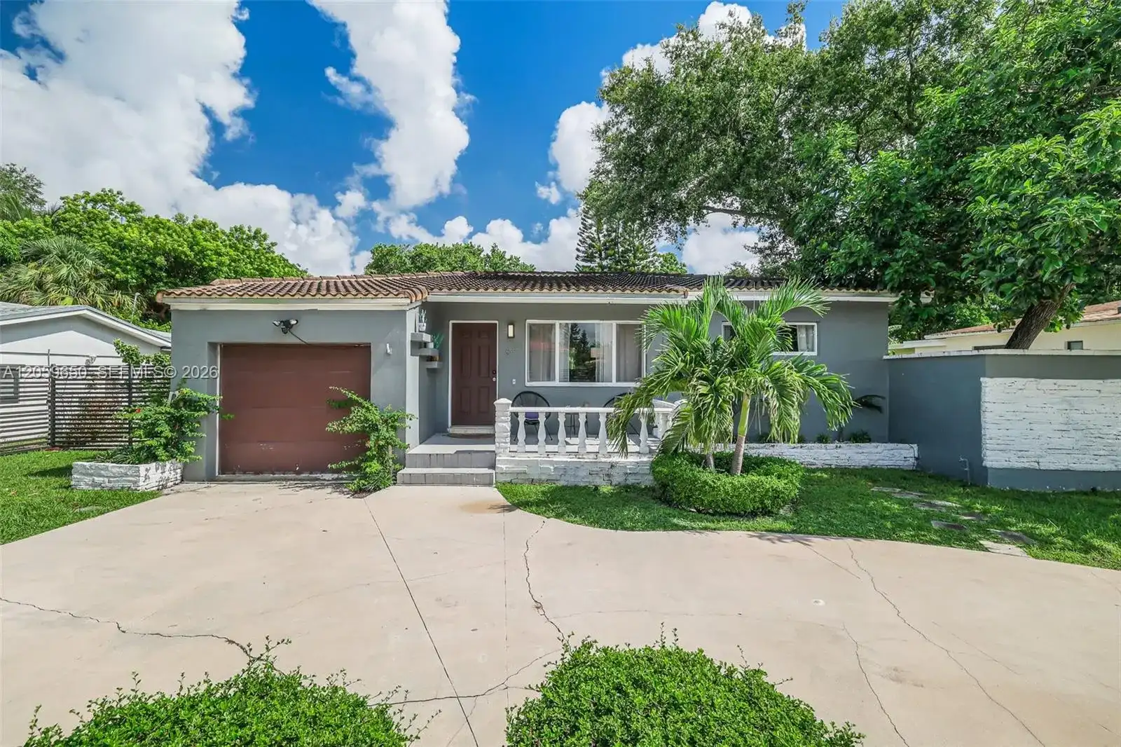 65 NW 116th St, Miami FL 33168