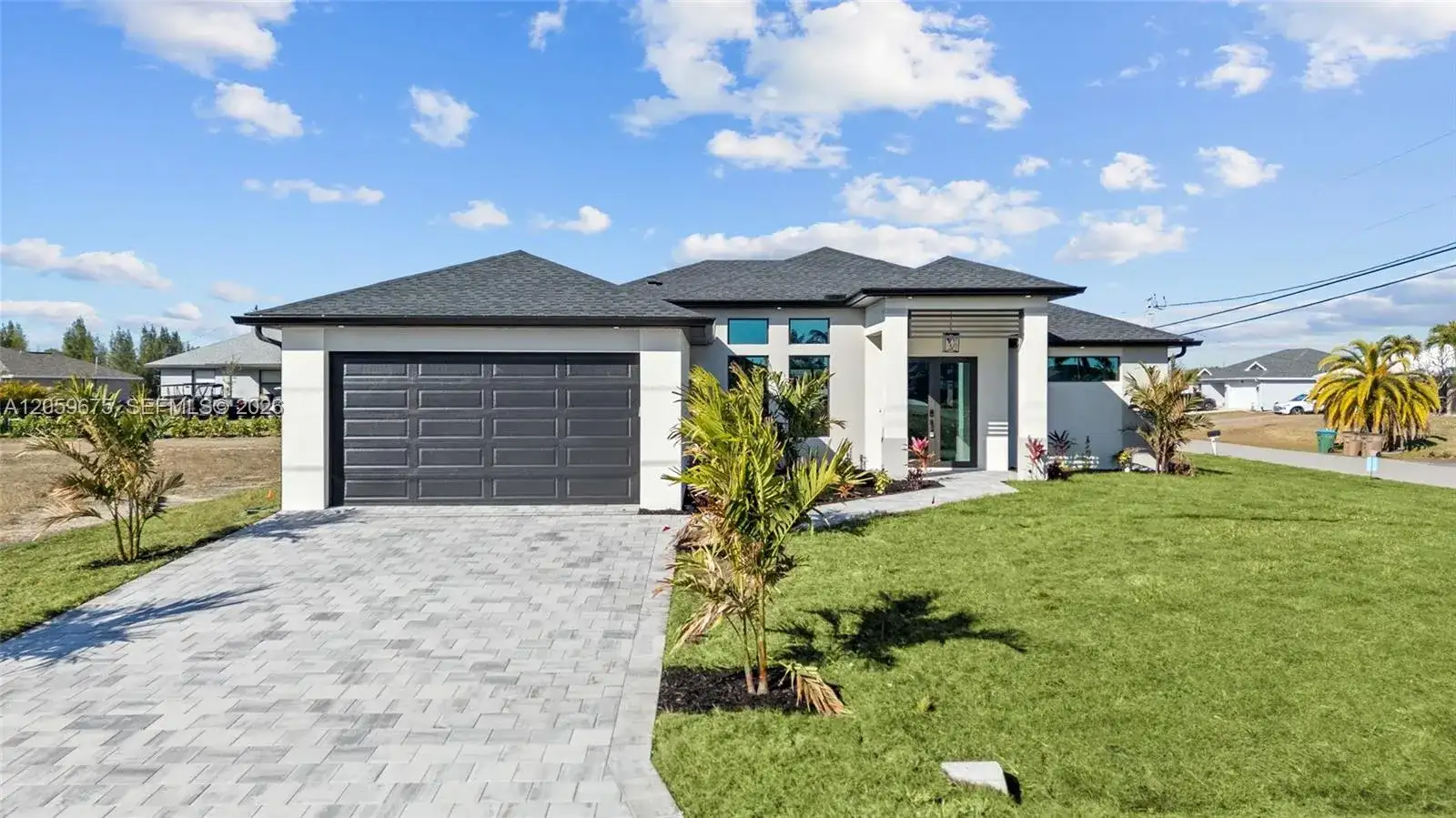 1430 6th pl, Cape Coral FL 33909 photo 2