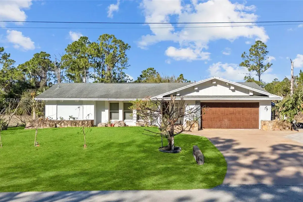 730 Bering Ave S, Lehigh Acres FL 33974