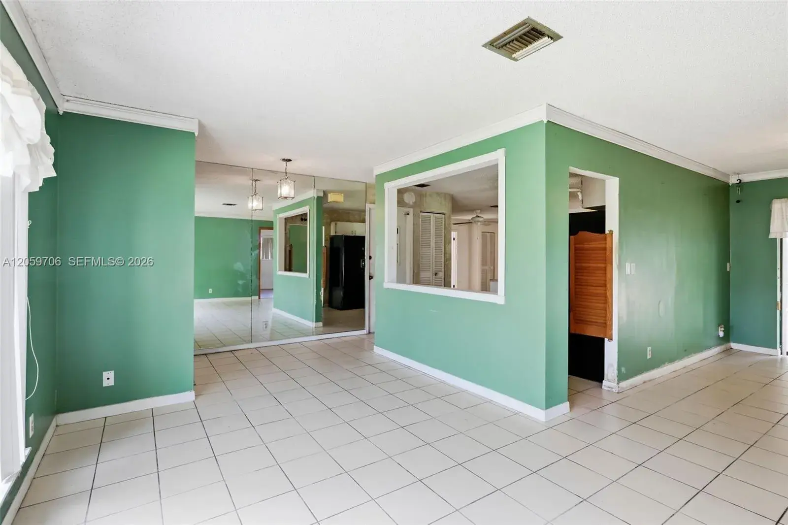 1419 Hummingbird Dr, Delray Beach FL 33444