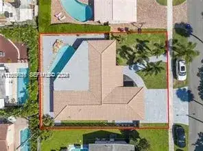 2185 Imperial Point Dr, Fort Lauderdale FL 33308 photo 2