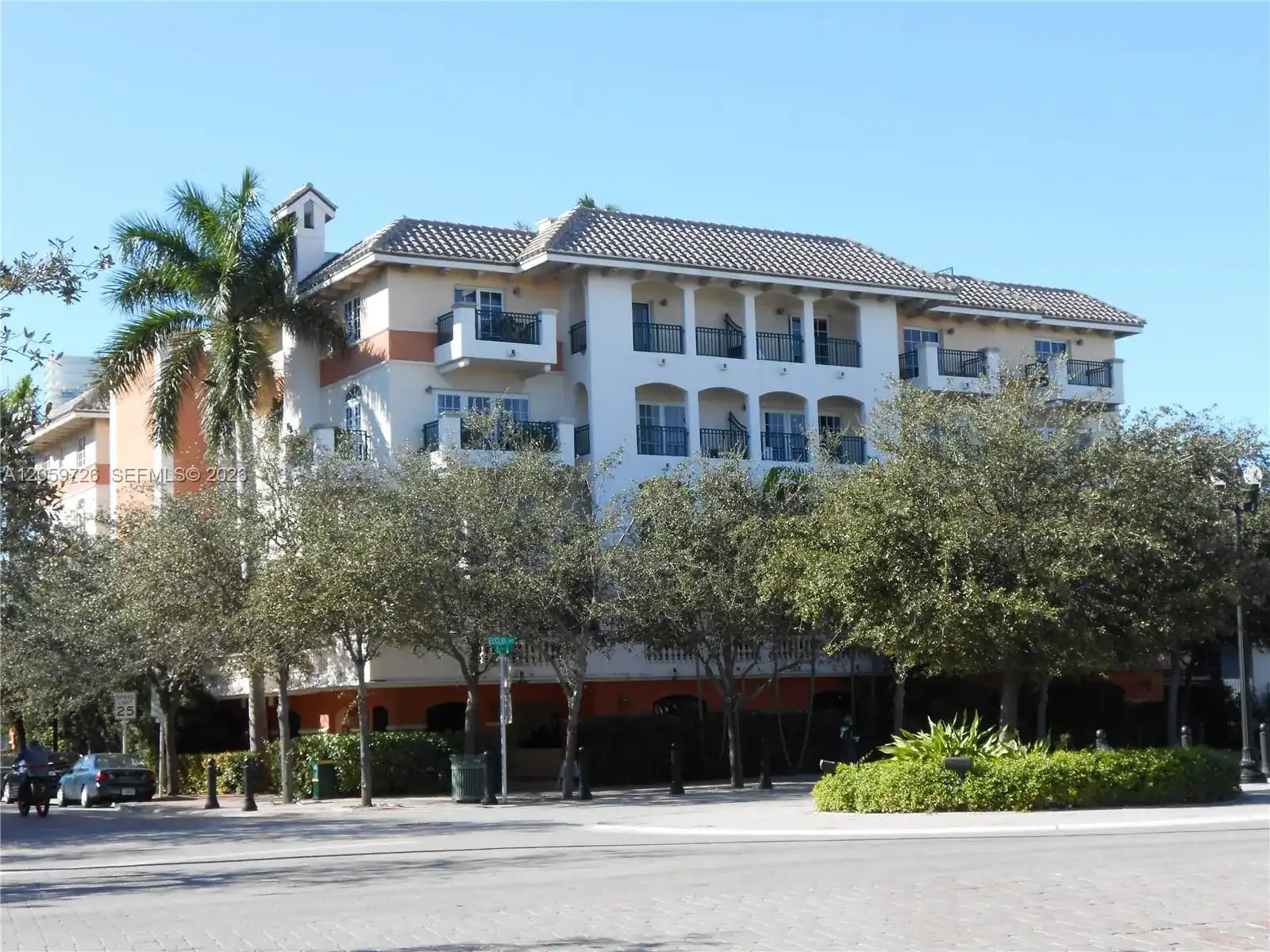 300 Euclid Ave # 209, Miami Beach FL 33139