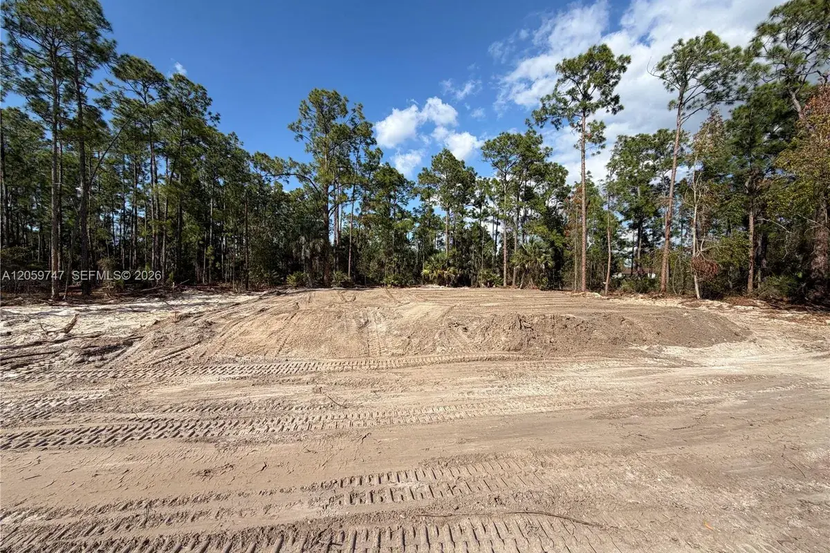 1305 E 11 St, Lehigh Acres FL 33972