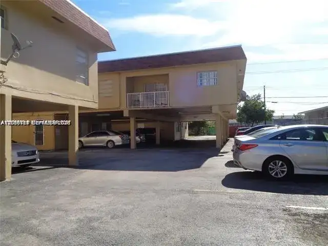 16150 NE 21st Ave # 6, North Miami Beach FL 33162 photo 3