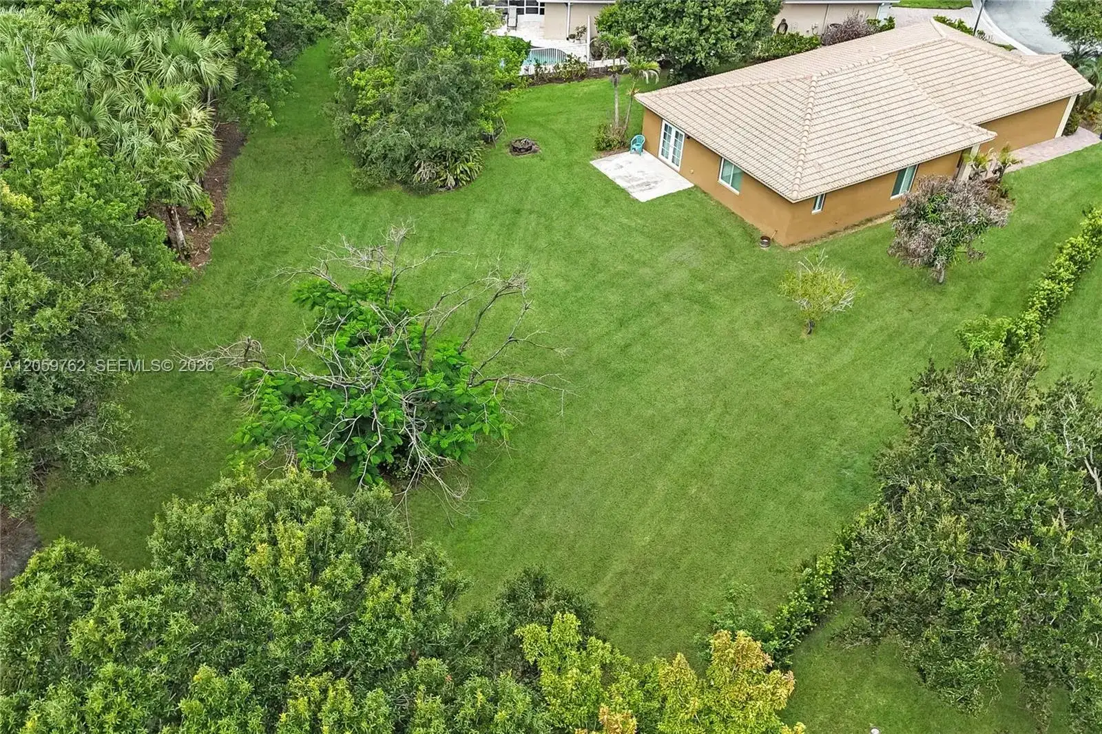 5603 SE Graham DR # 5603, Stuart FL 34997 photo 3