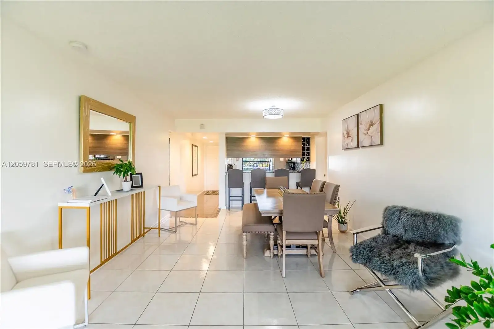 1508 S WHITEHALL # 206, Davie FL 33324 photo 2