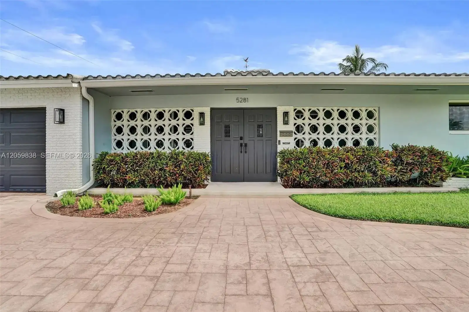 5281 SW 4th CT, Plantation FL 33317 photo 4