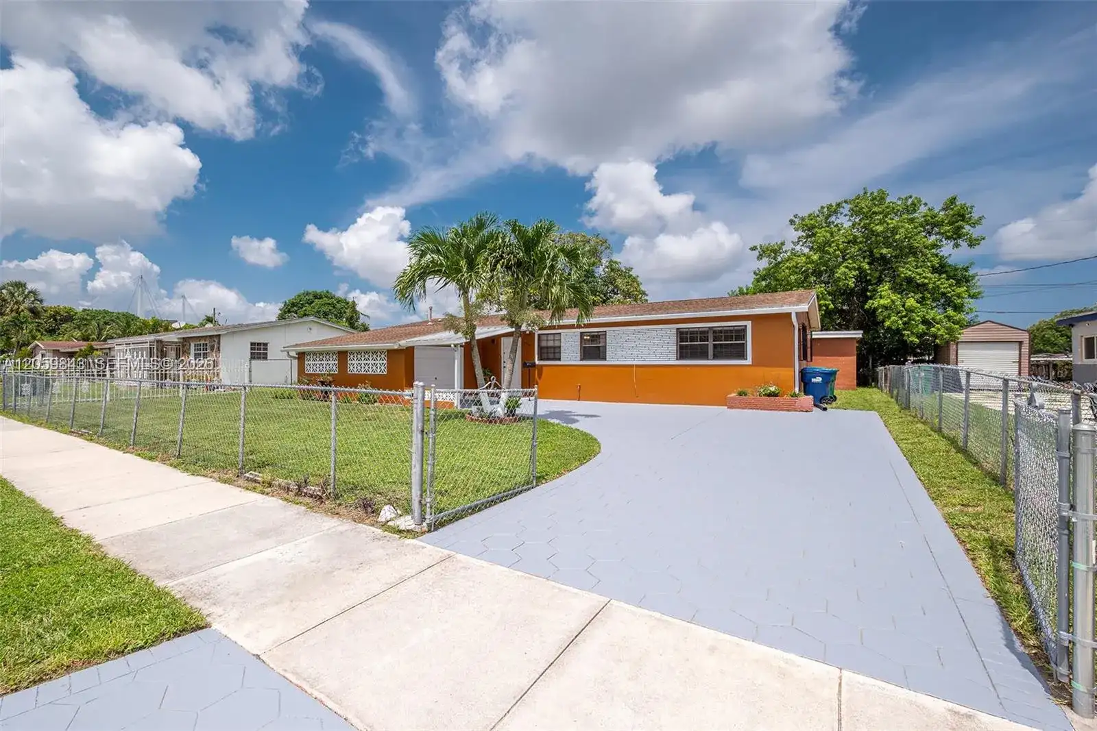19401 NW 23rd Ave, Miami Gardens FL 33056 photo 2