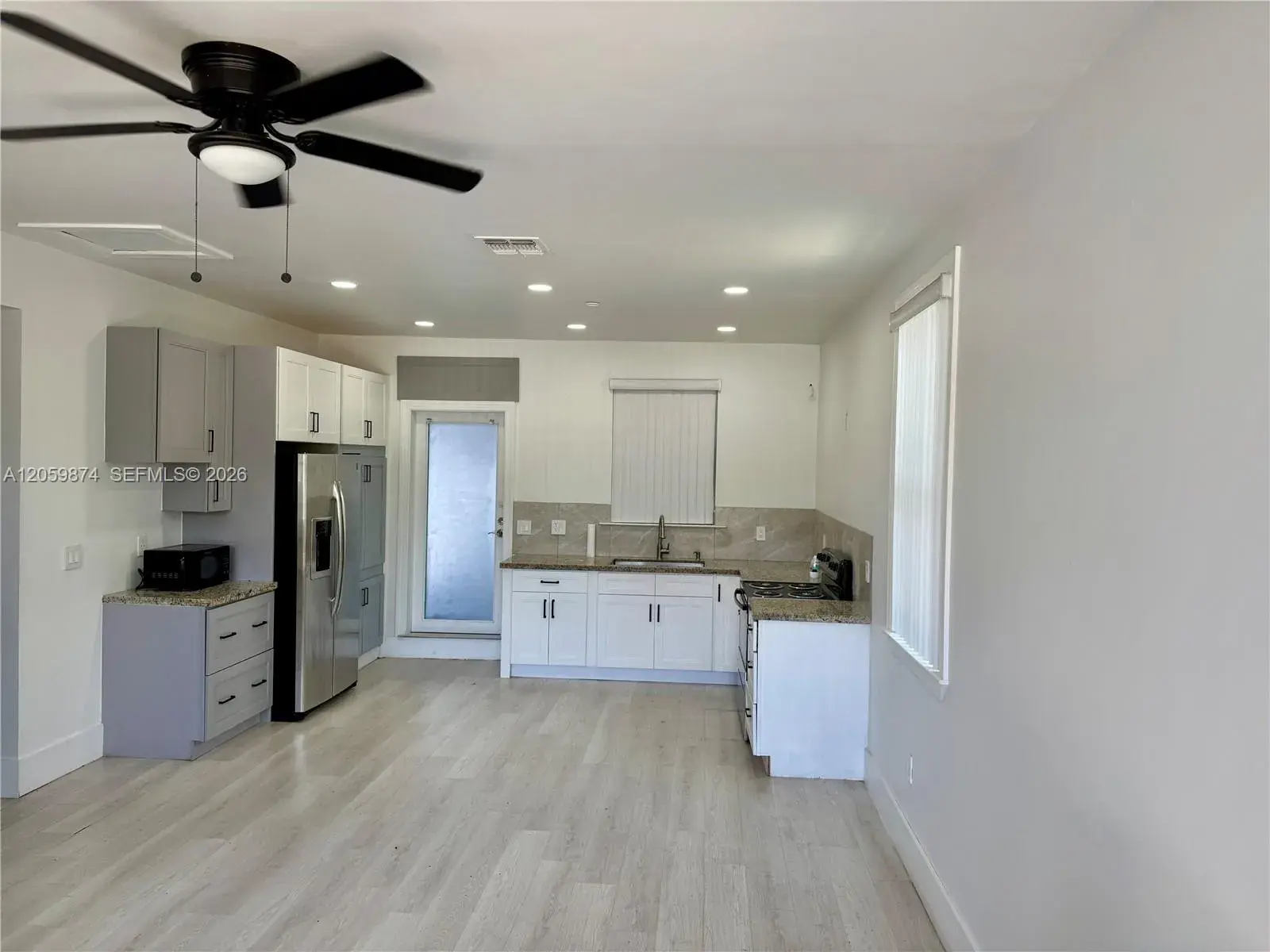 2130 Plunkett Ct, Hollywood FL 33020