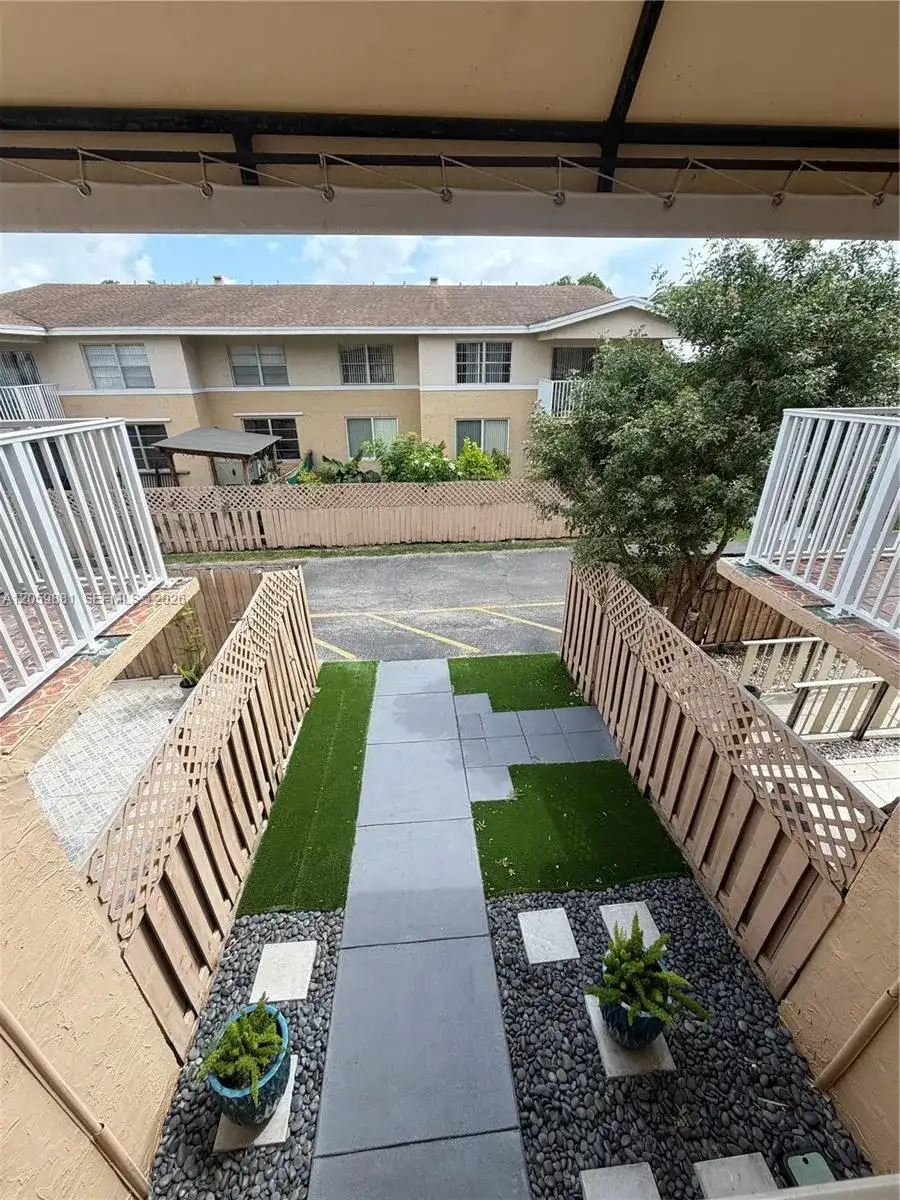 4134 NW 79th Ave # 2A, Doral FL 33166 photo 4