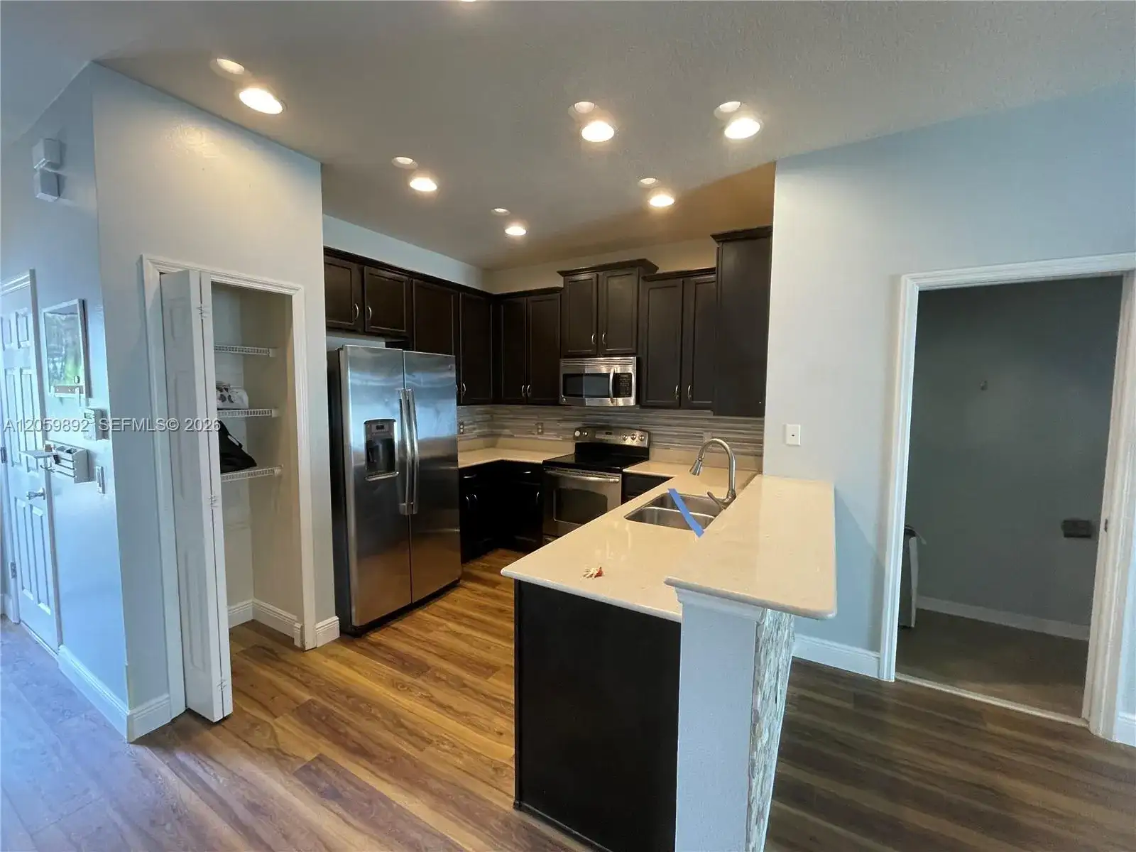 9038 Shepton Street, Orlando FL 32825 photo 5