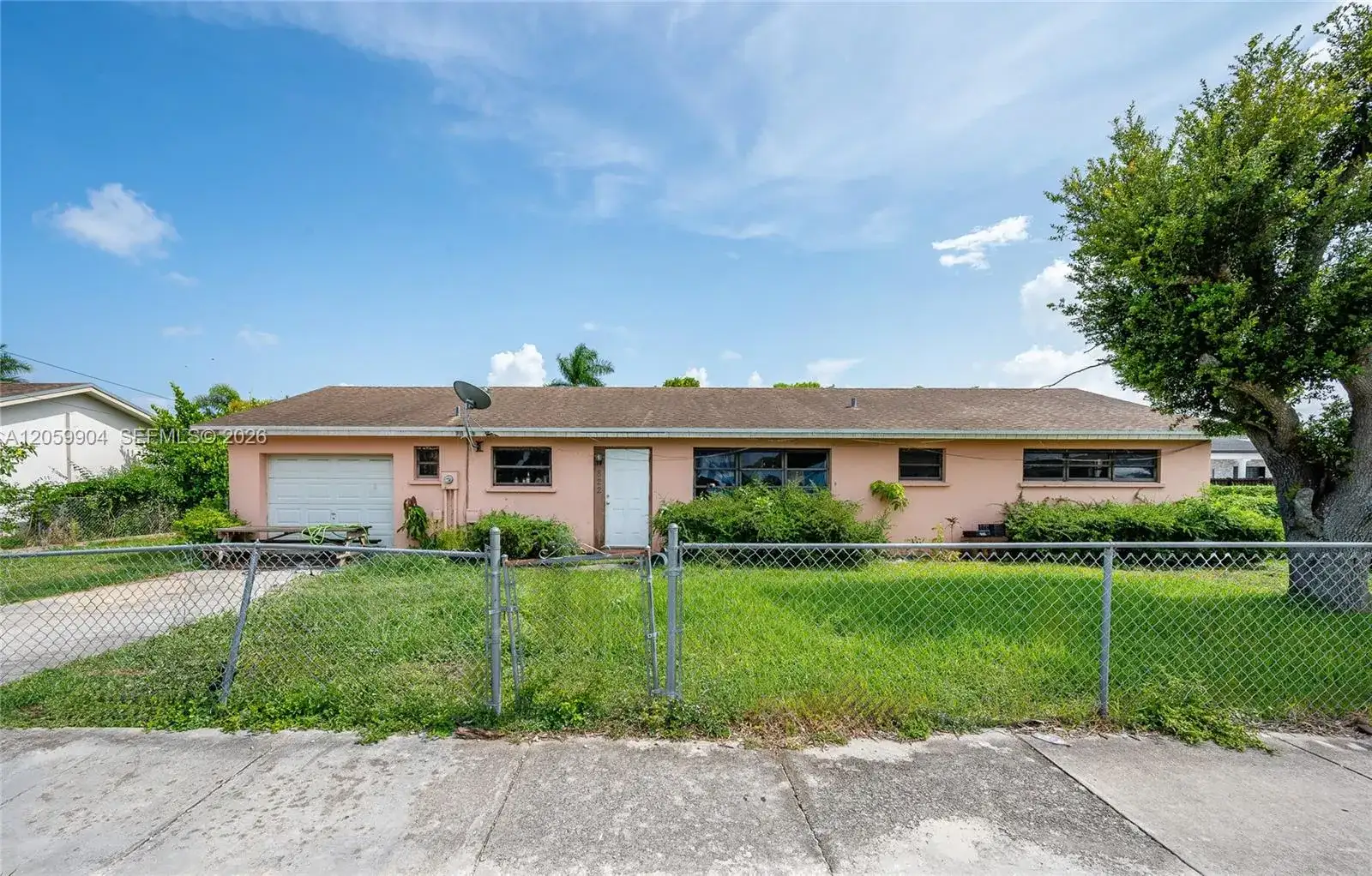 822 NW 15th St, Homestead FL 33030 photo 2