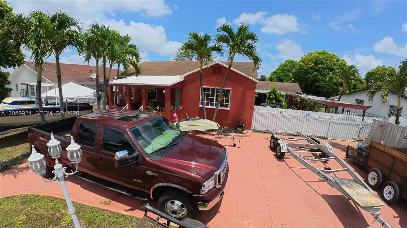 15737 NW 40th Ct, Miami Gardens FL 33054 photo 2
