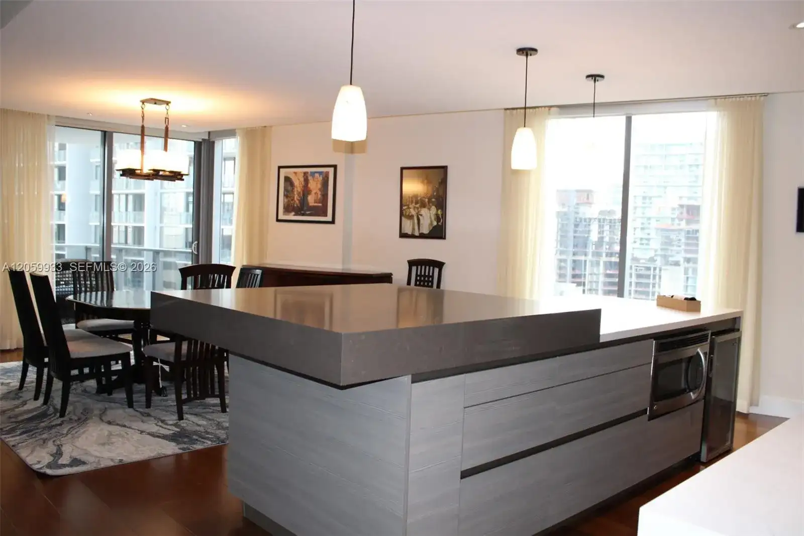 31 SE 6th St # 1801, Miami FL 33131 photo 3