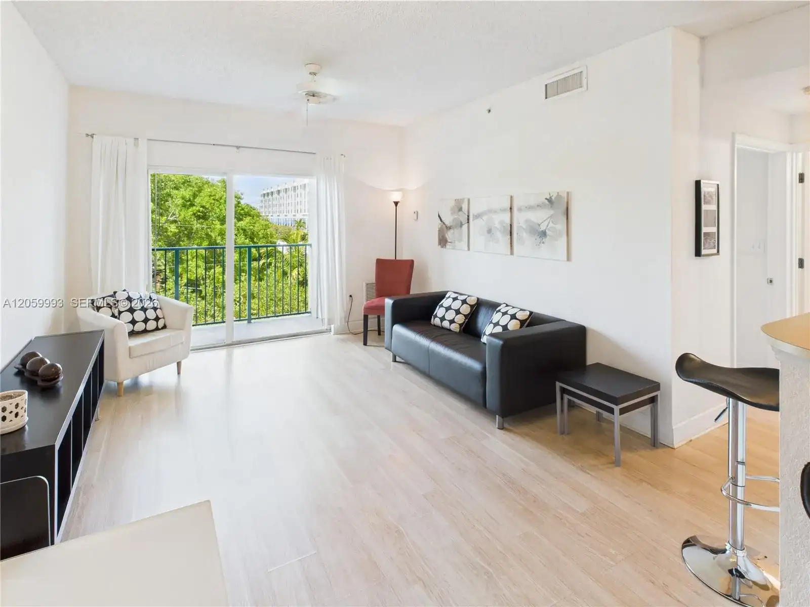 6001 SW 70th St # 455, South Miami FL 33143 photo 2
