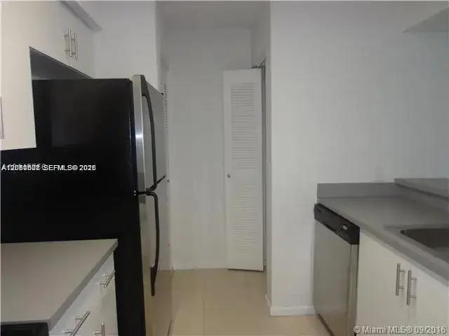 540 S Park Road # 9, Hollywood FL 33021 photo 3