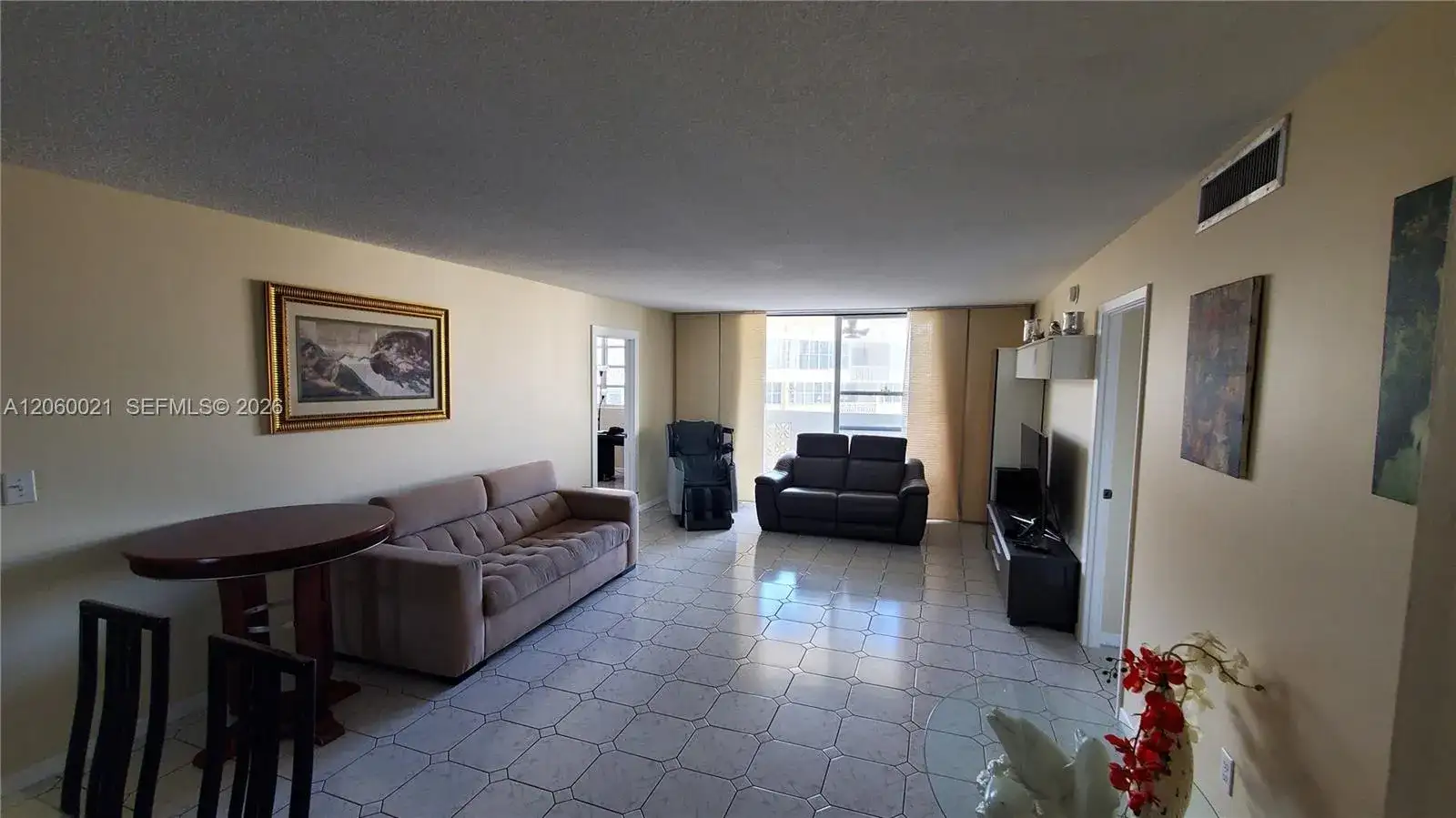 1833 S Ocean Dr # 1103, Hallandale Beach FL 33009 photo 4