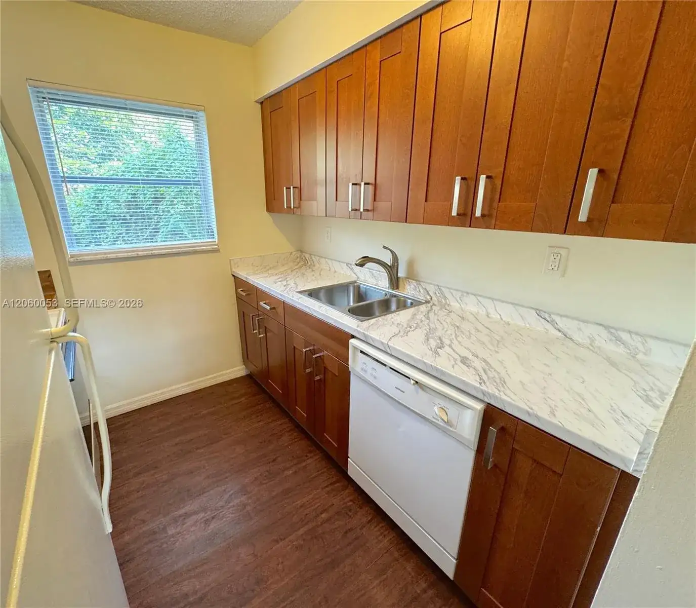 215 NW 25th St # 5, Wilton Manors FL 33311 photo 3