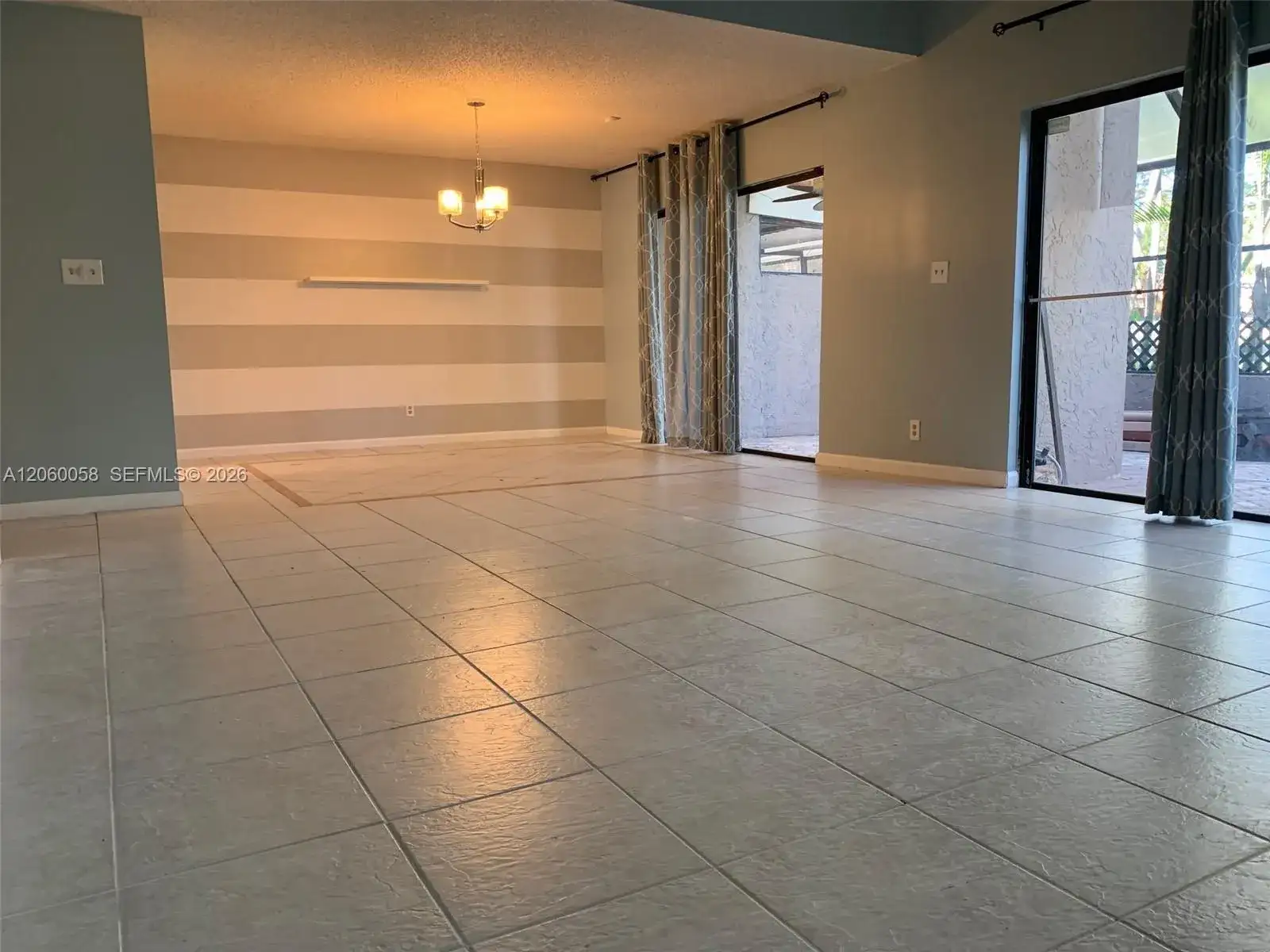 305 Bonnie Brae Way # 27, Hollywood FL 33021 photo 3