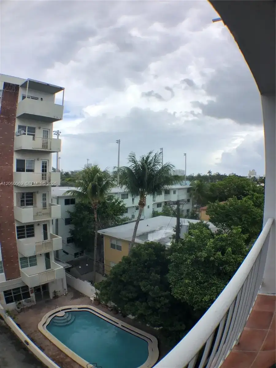 1025 ALTON RD # 504, Miami Beach FL 33139 photo 3