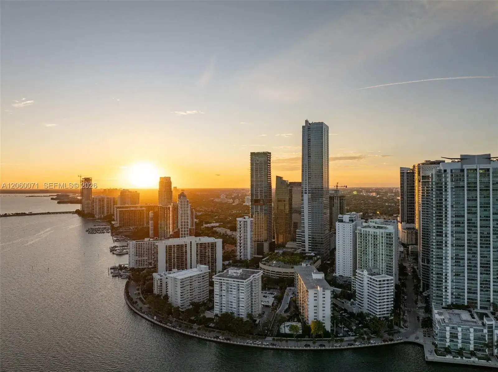 1435 Brickell Ave # 3212, Miami FL 33131 photo 4
