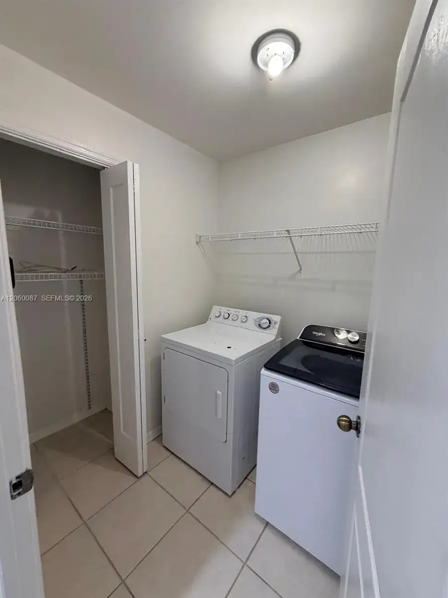 507 Peerless Cir, Lehigh Acres FL 33974 photo 5