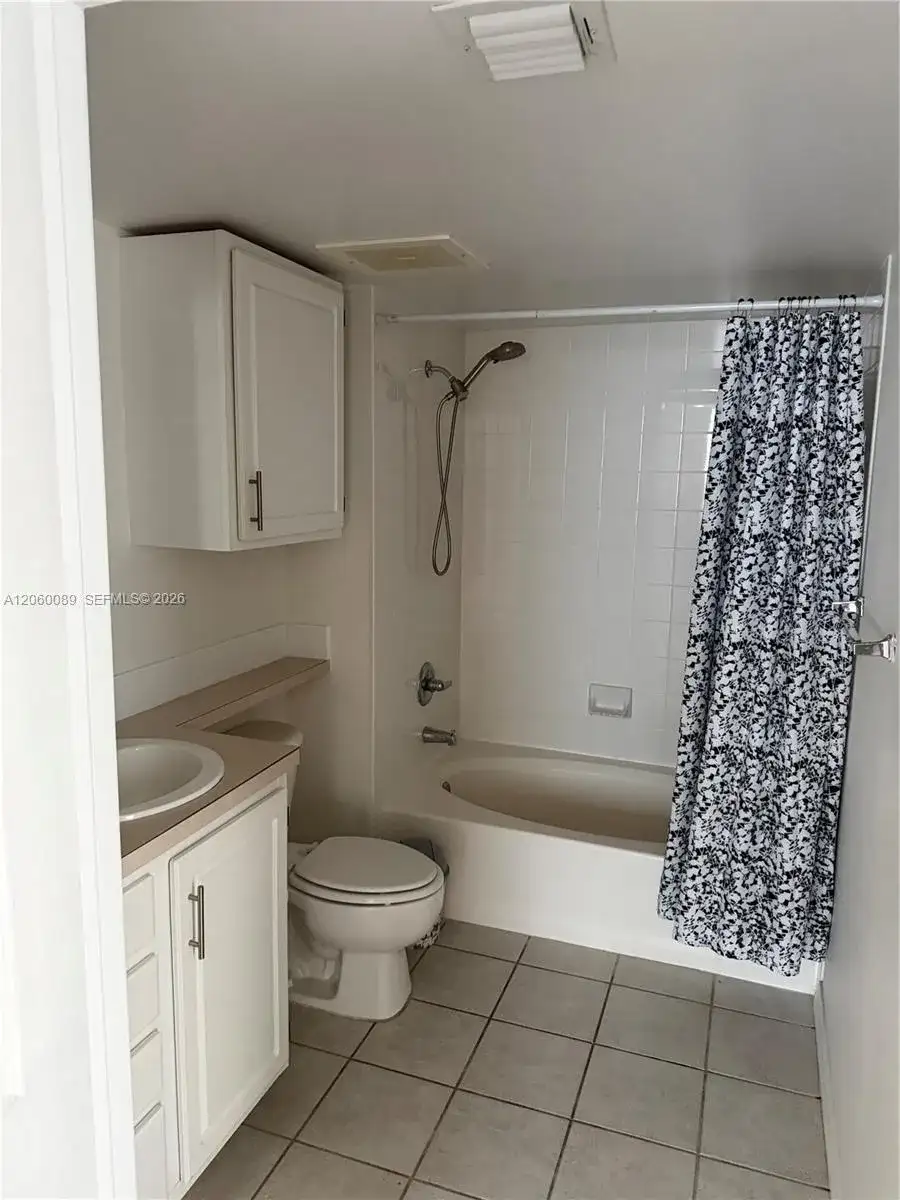 2665 SW 37th Ave # 813, Miami FL 33133 photo 5