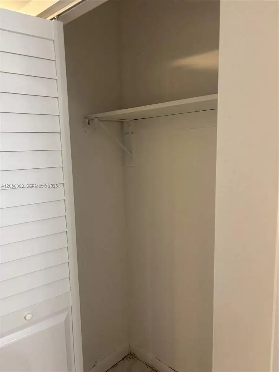 3600 NW 21st St # 101, Lauderdale Lakes FL 33311 photo 5