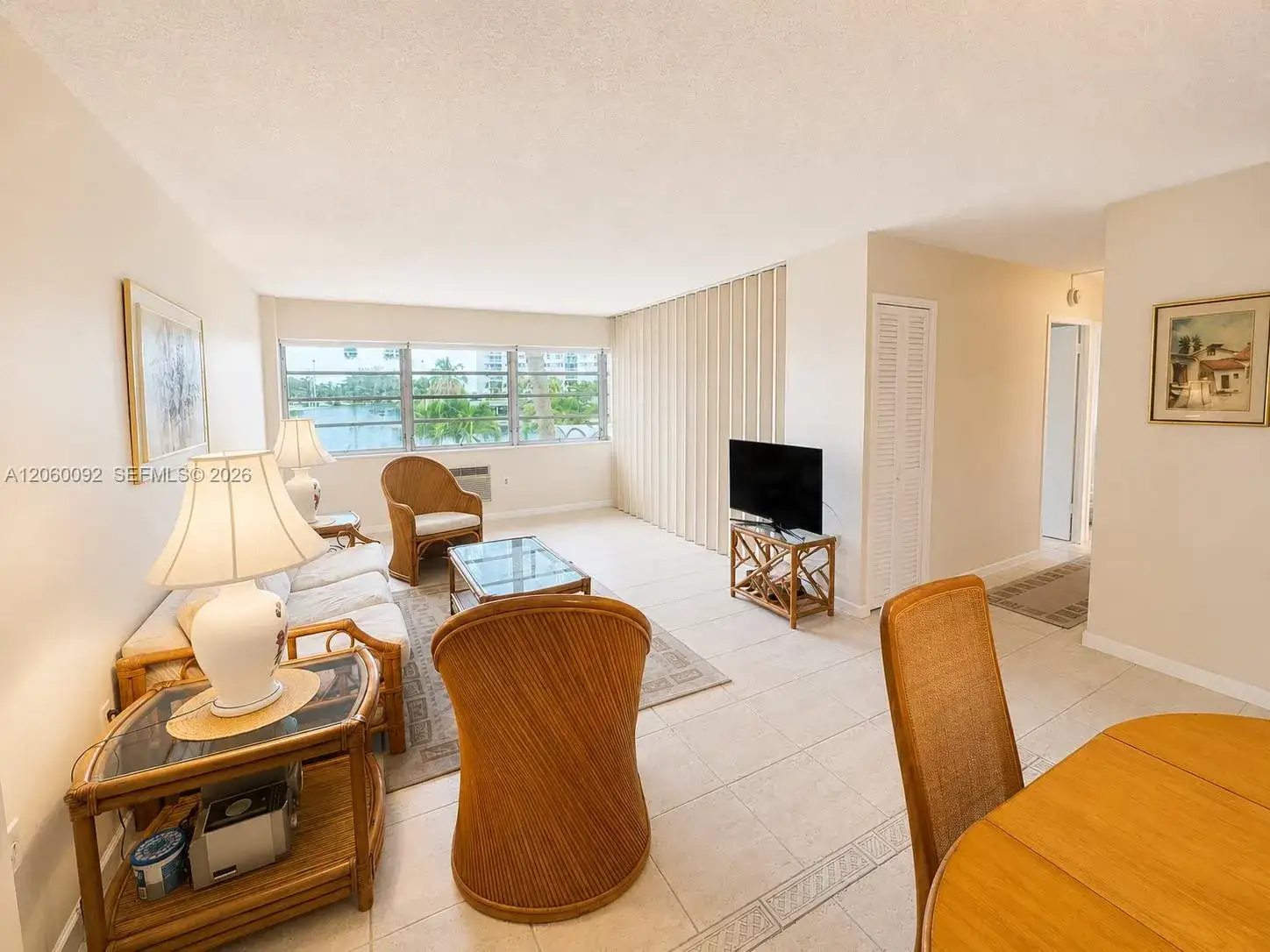 220 Kings Point Dr # 211, Sunny Isles Beach FL 33160 photo 5