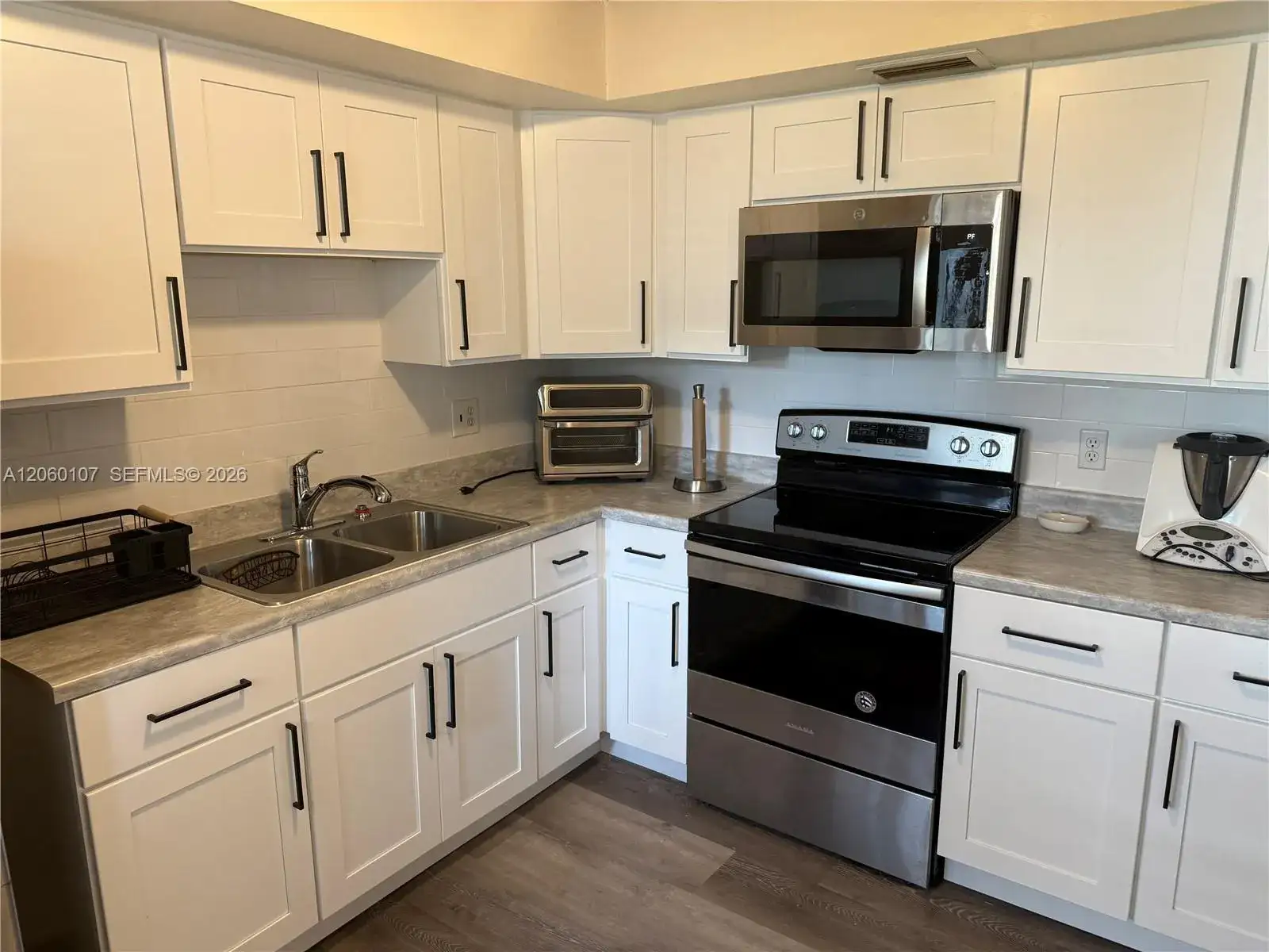 3720 Harrison St # 1, Hollywood FL 33021 photo 5