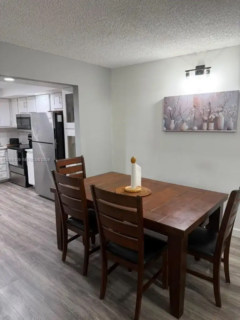 2541 Aragon Blvd # 113, Sunrise FL 33322 photo 3