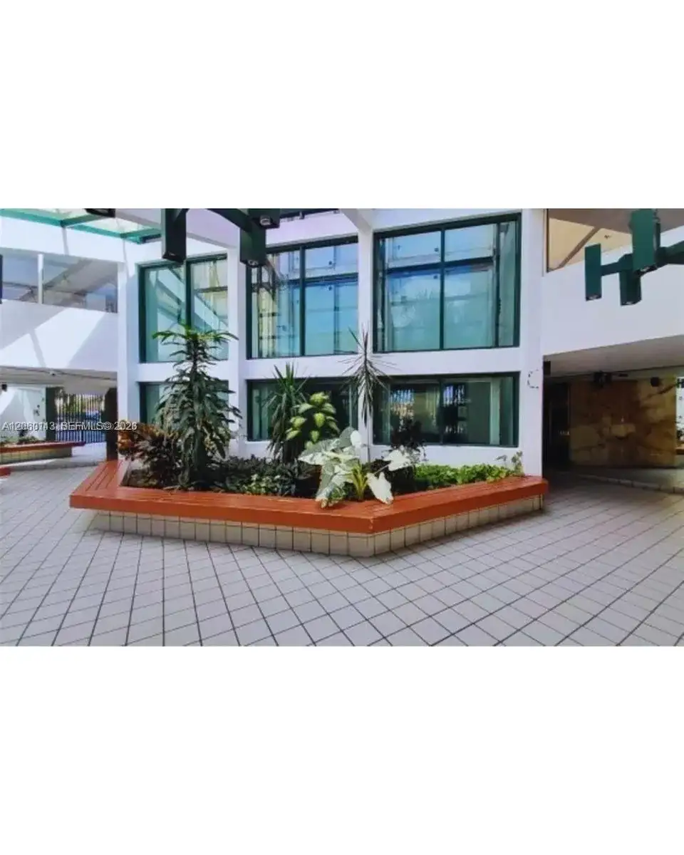 11750 SW 18th St # 1, Miami FL 33175 photo 3