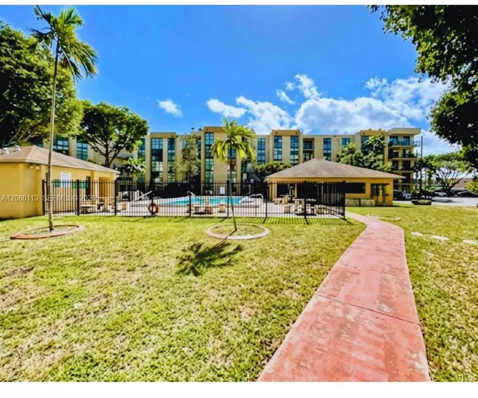 11750 SW 18th St # 1, Miami FL 33175
