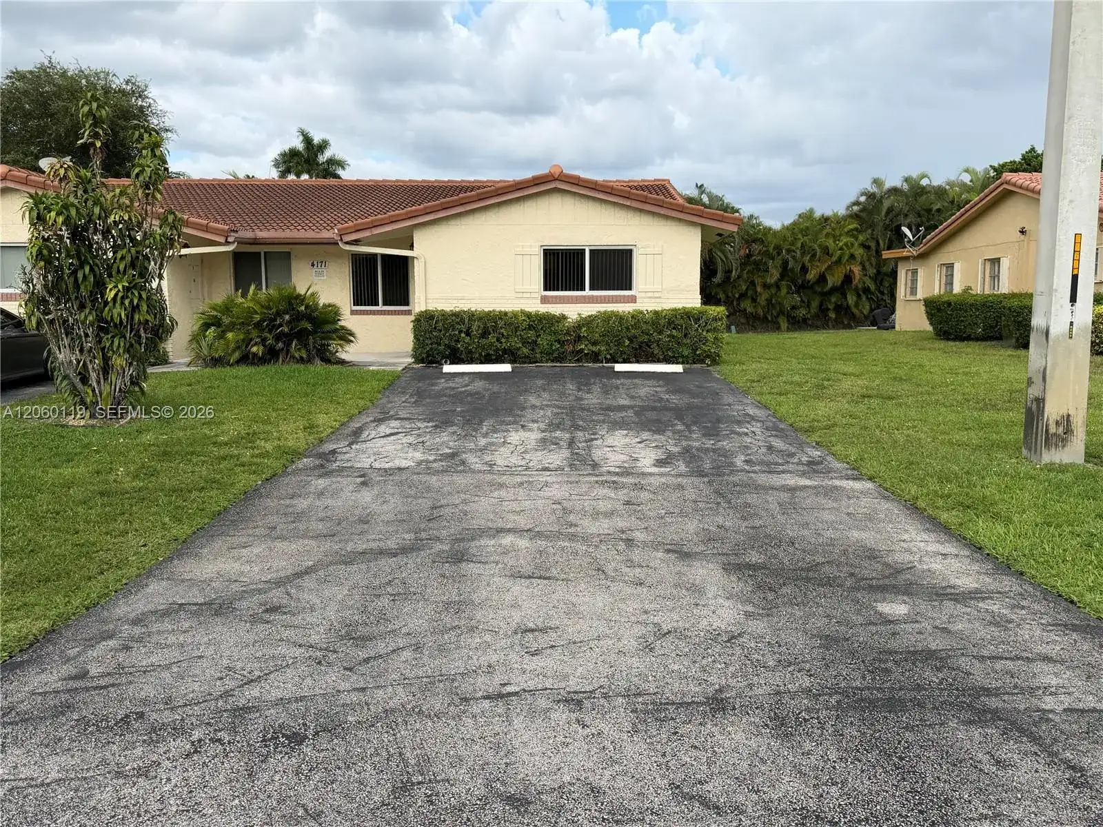 4171 NW 110th Ave, Coral Springs FL 33065 photo 2