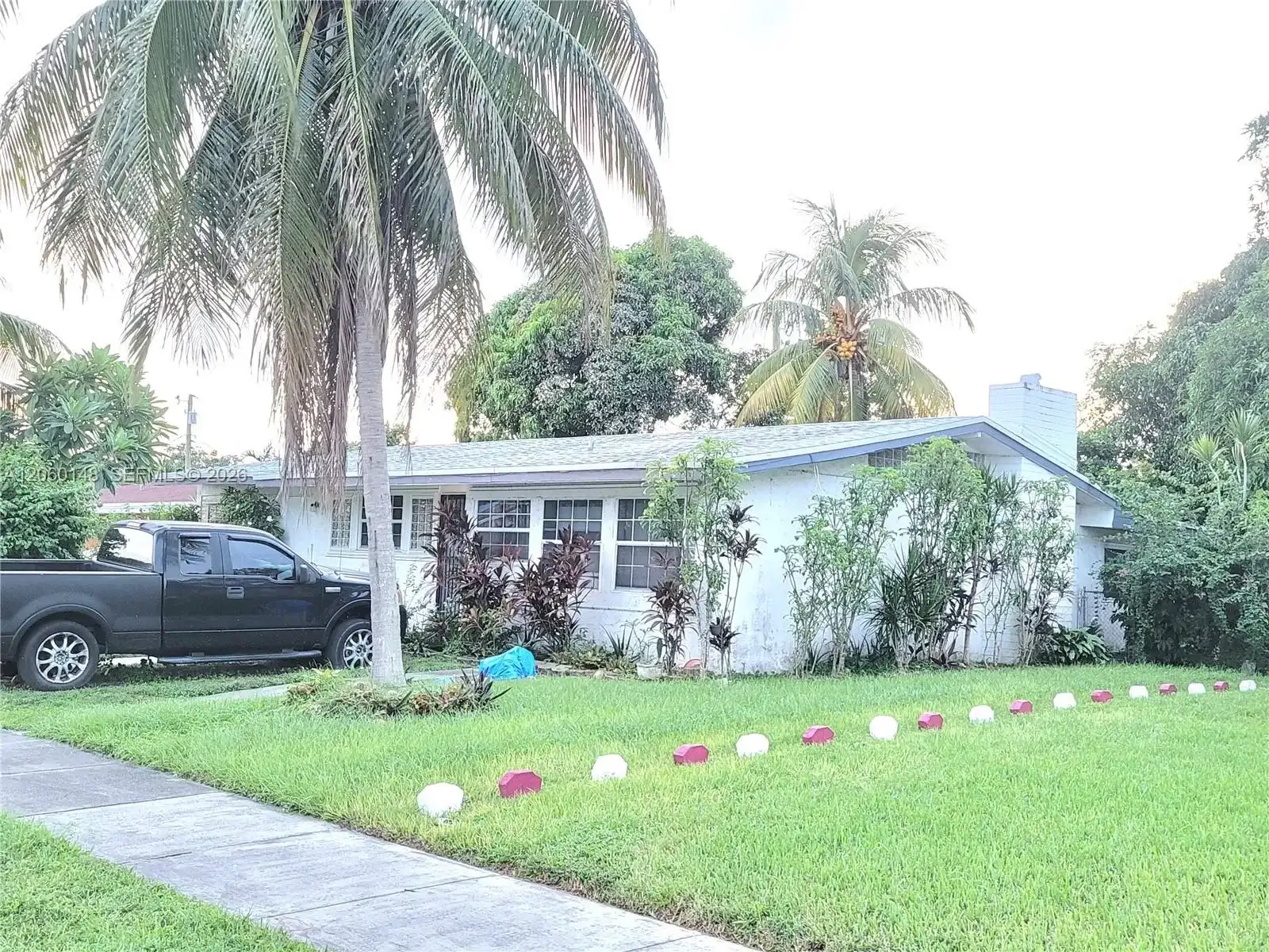 19700 NW 3rd Ct, Miami Gardens FL 33169
