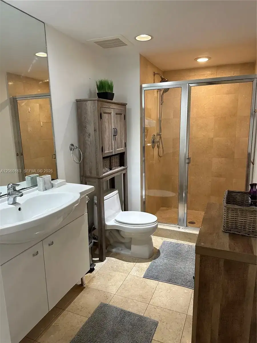 1830 S Ocean Dr # 3705, Hallandale Beach FL 33009 photo 3