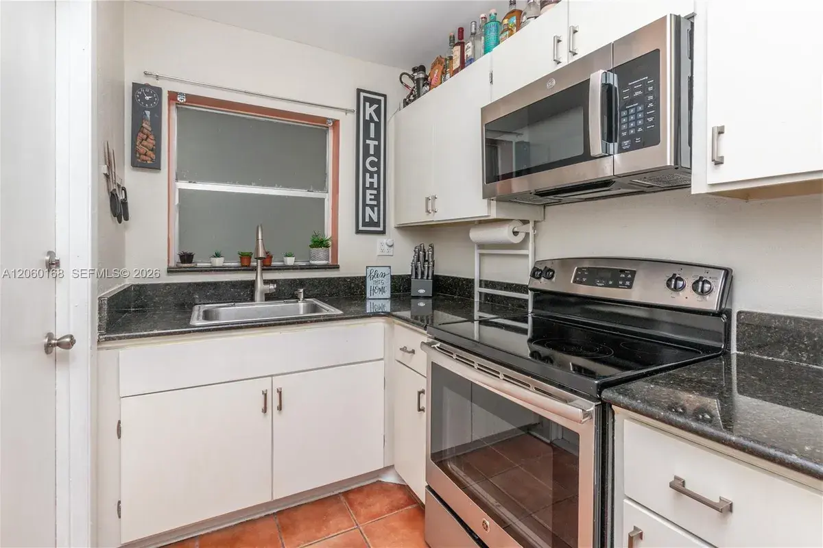 1425 Arthur St # 409B, Hollywood FL 33020