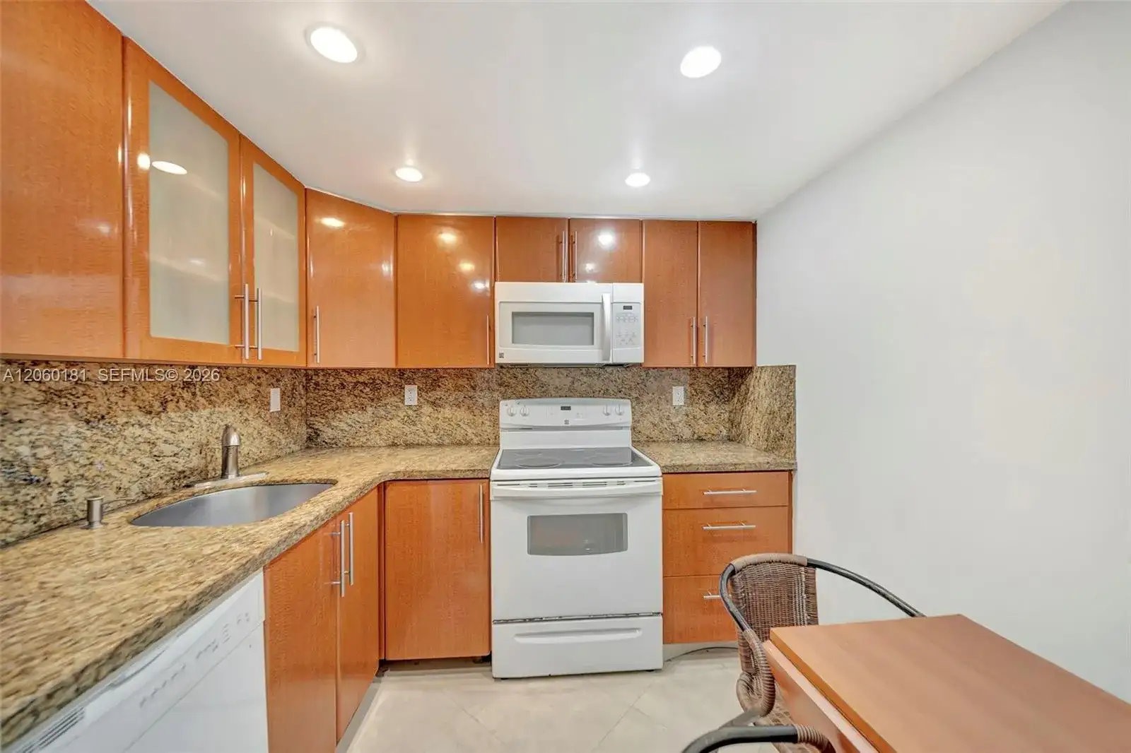 200 172nd St # 220, Sunny Isles Beach FL 33160 photo 5