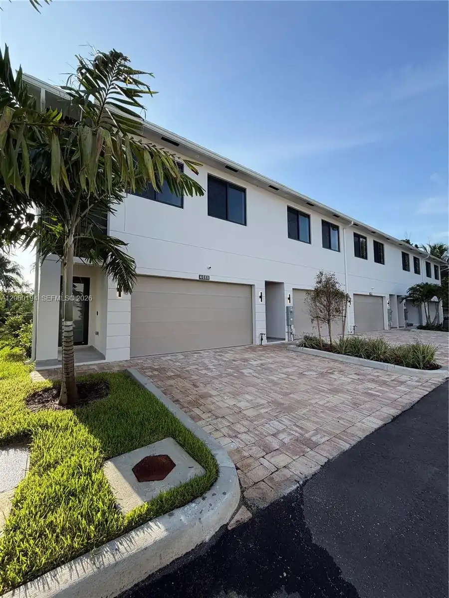 4664 SW 32nd Ave # 4664, Dania Beach FL 33312