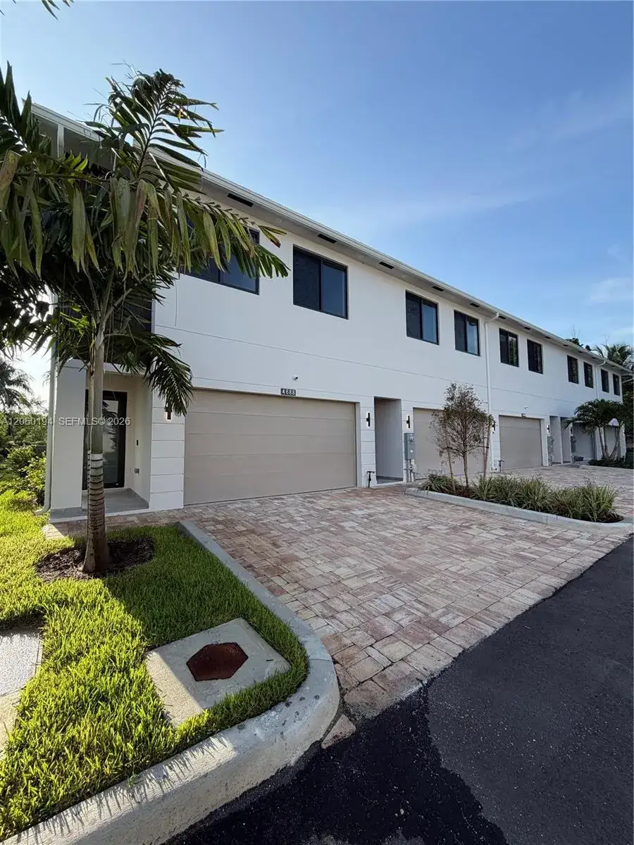 4664 SW 32nd Ave # 4664, Dania Beach FL 33312