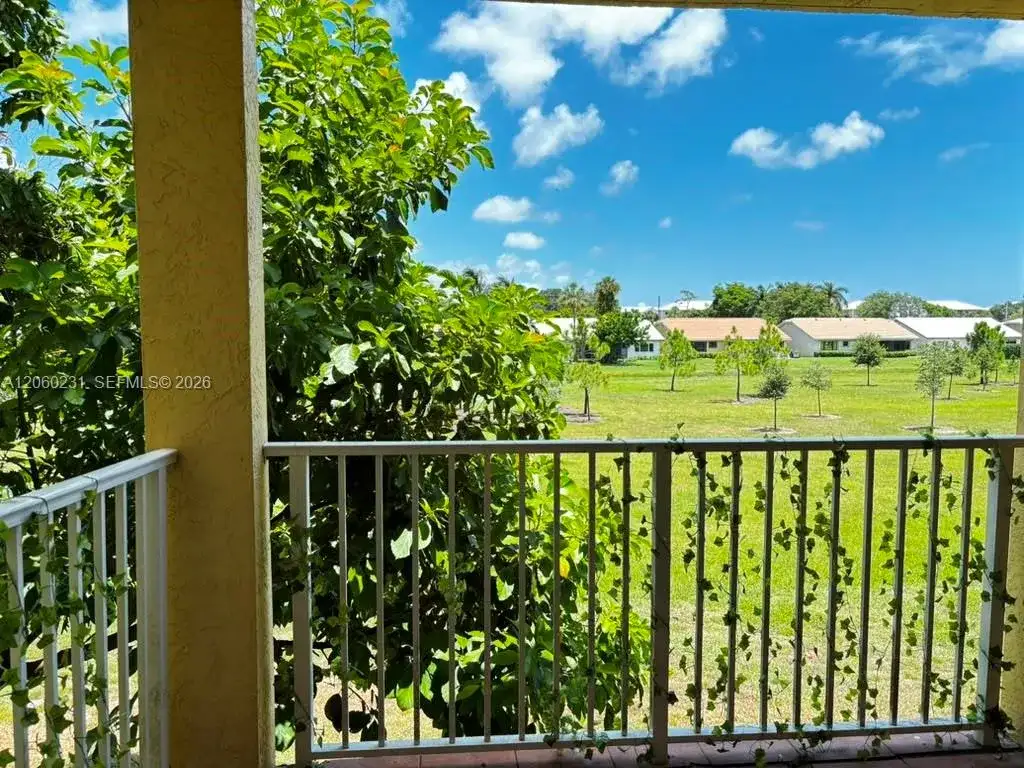 6292 La Costa Dr # H, Boca Raton FL 33433 photo 5