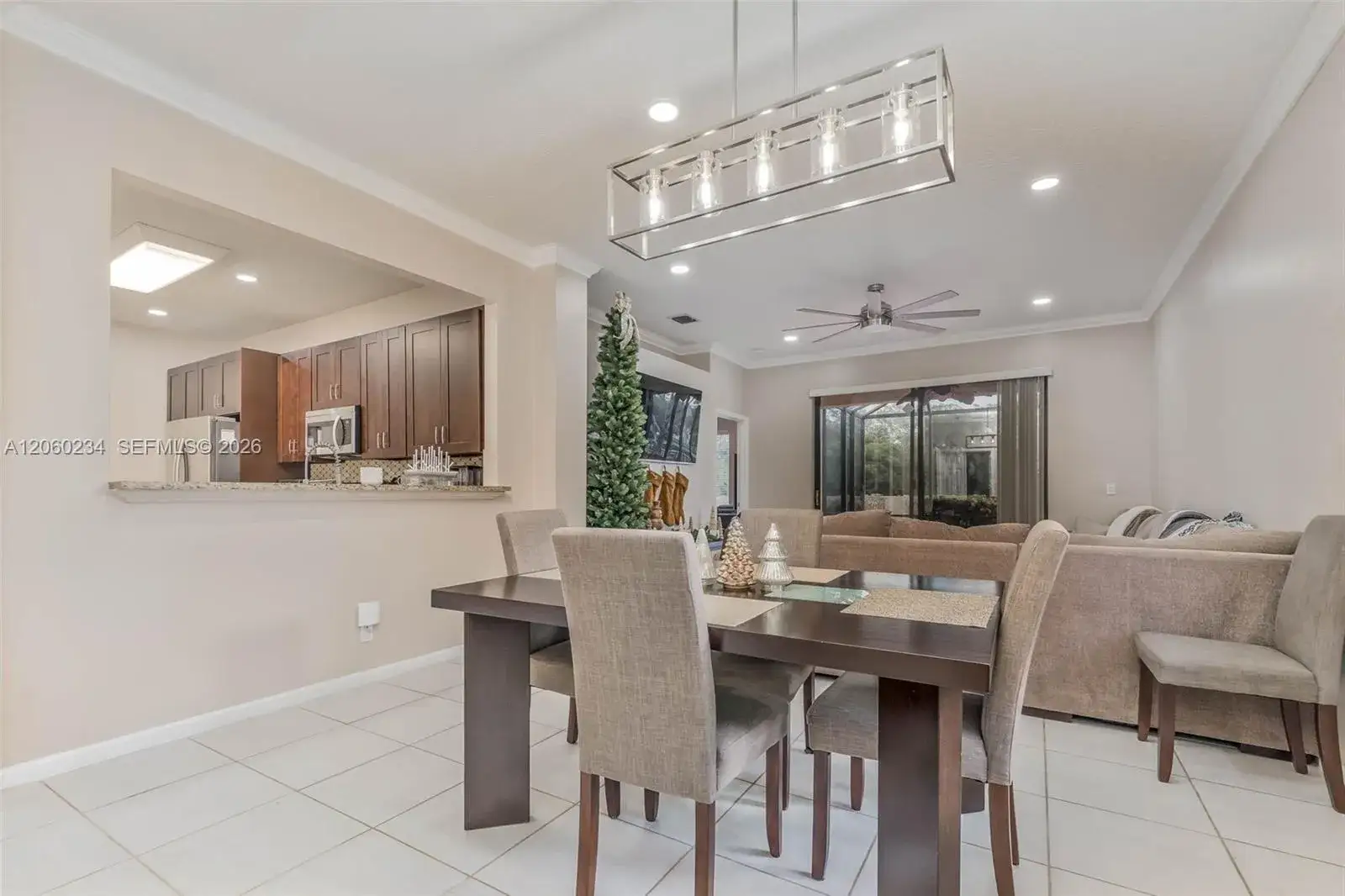 3044 La Mirage Dr, Lauderhill FL 33319