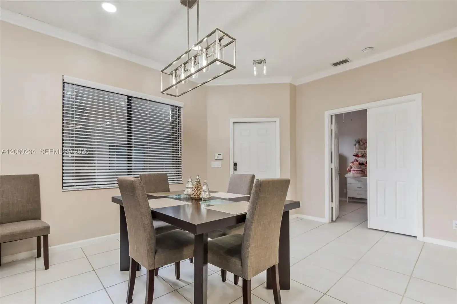 3044 La Mirage Dr, Lauderhill FL 33319 photo 5