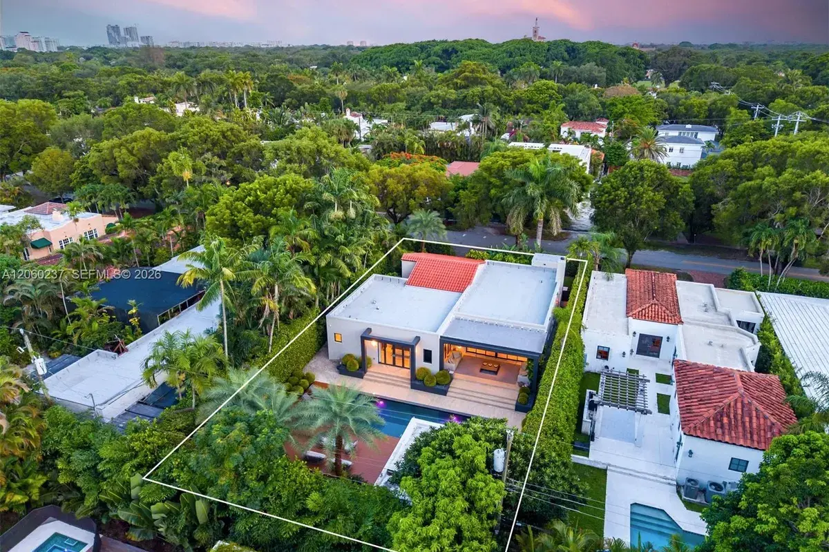1253 Obispo Ave, Coral Gables FL 33134