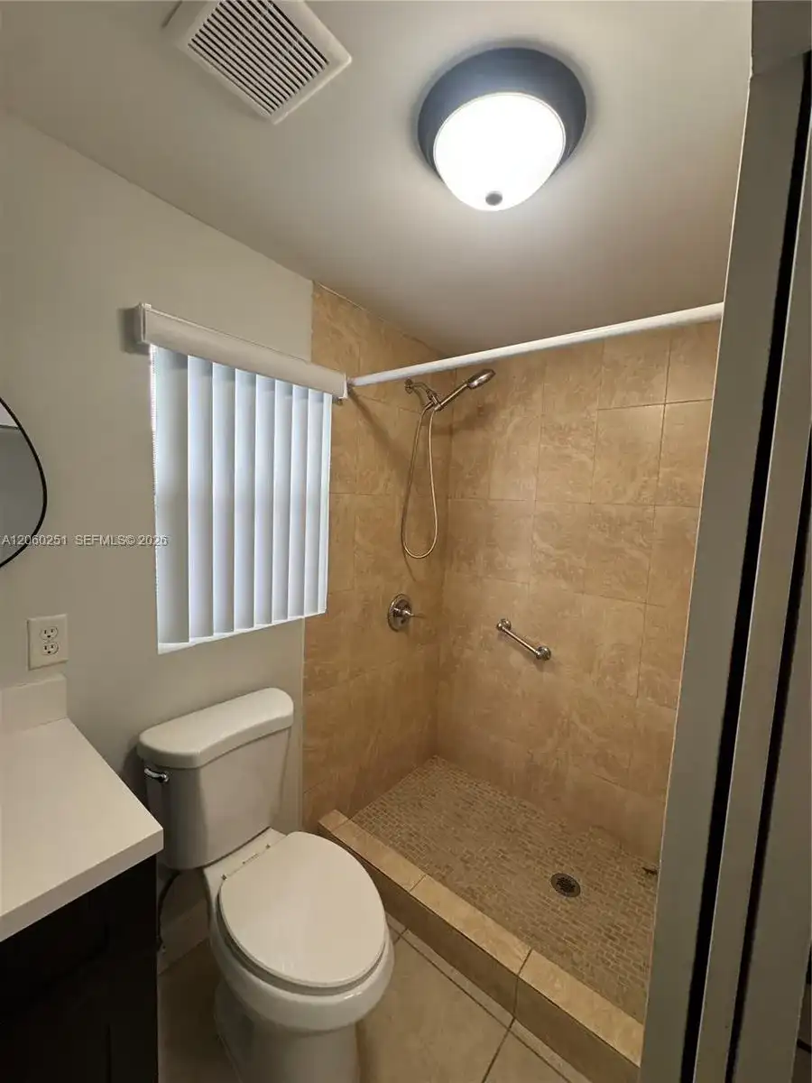 2311 NW 15th St Rear, Miami FL 33125