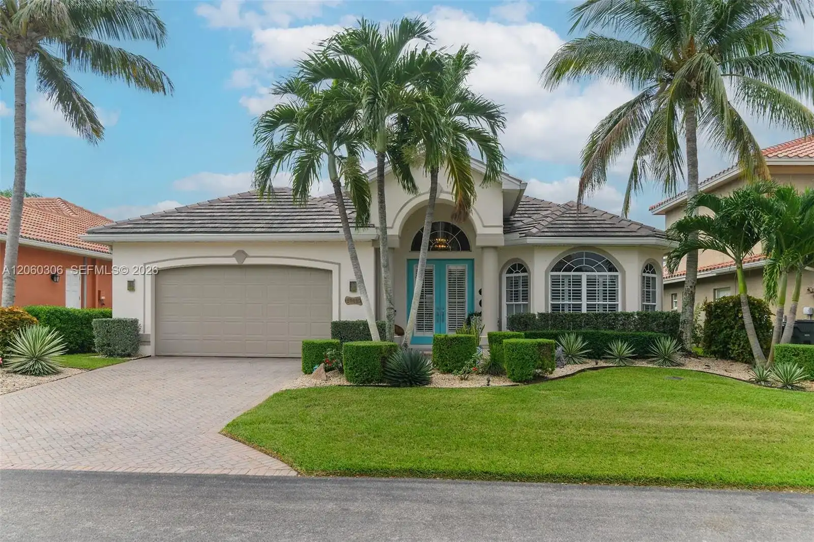 14610 Laguna Dr., Fort Myers FL 33908