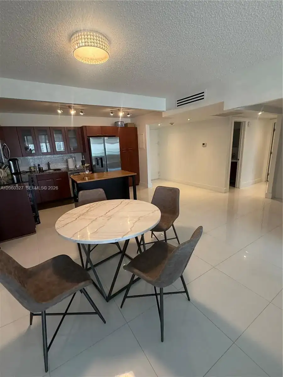 19390 Collins Ave # 1007, Sunny Isles Beach FL 33160 photo 3