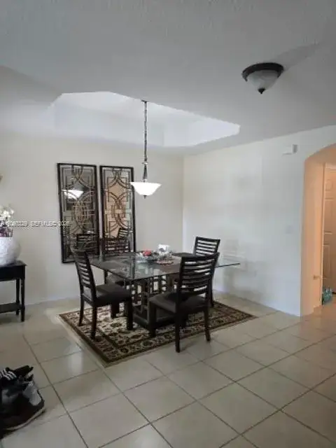 806 SW 143rd Ter, Pembroke Pines FL 33027 photo 4